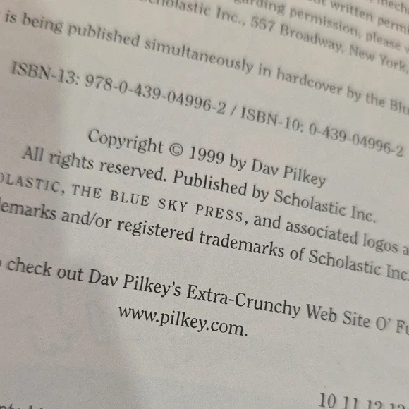 Dav Pilkey Captain Underpants Book Lot Bundle (Set of 4) - Picture 5 of 13